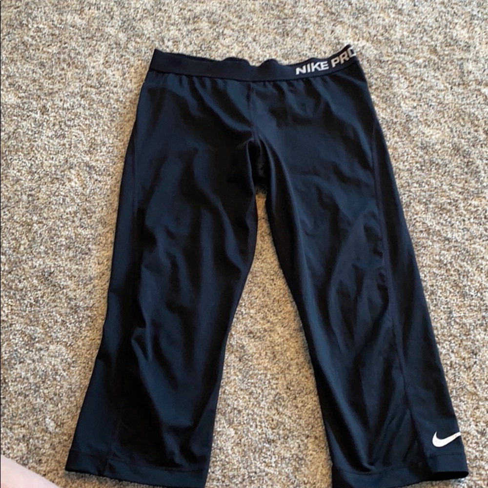 Nike Pro Cropped Leggings